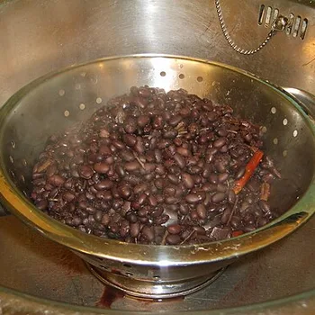 فاصوليا سوداء أمريكية لاتينية