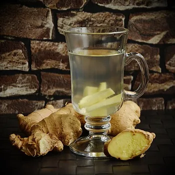 Fresh Ginger Tea with Lemon & Honey