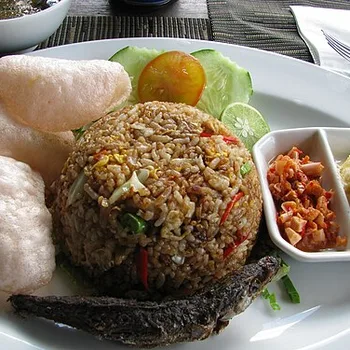 Nasi goreng (Indonesische gebakken rijst)