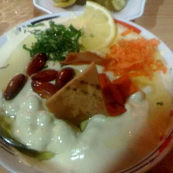 Makdous fatteh met aubergine