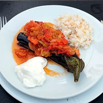 İmam Bayıldı (Stuffed Eggplant in Olive Oil)