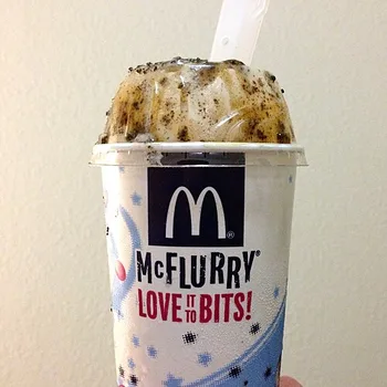 McDonald's McFlurry with Oreo Cookies