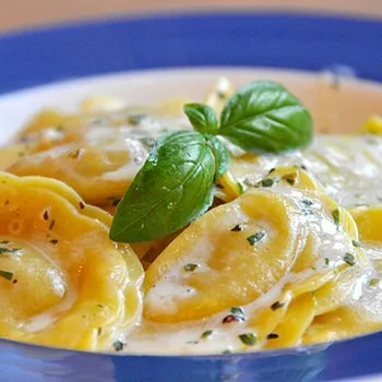Ravioli with Wild Mushroom & Parmesan Filling (Cooked)