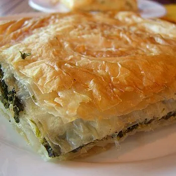 فطيرة سبانخ شامية