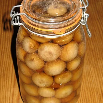 Sweet & Sour Silverskin Pickled Onions