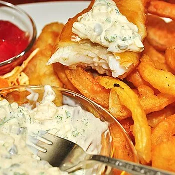 Tartar Sauce with Dill Pickles & Lemon