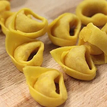 Tortellini with Ricotta & Spinach Filling (Cooked)