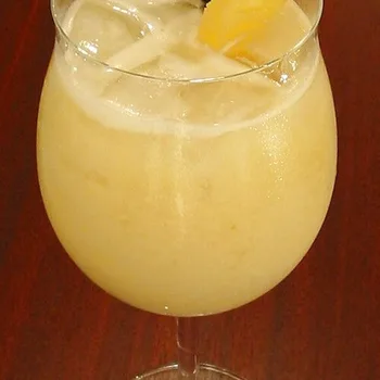 Virgin Piña Colada (Alcohol-Free)